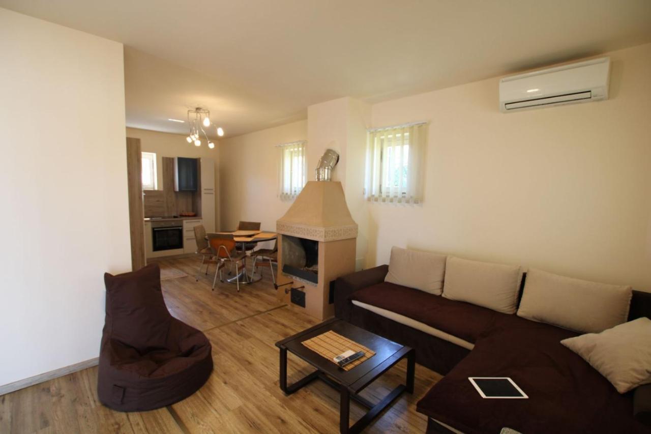 Ferienhaus Sommer Haus Ana *